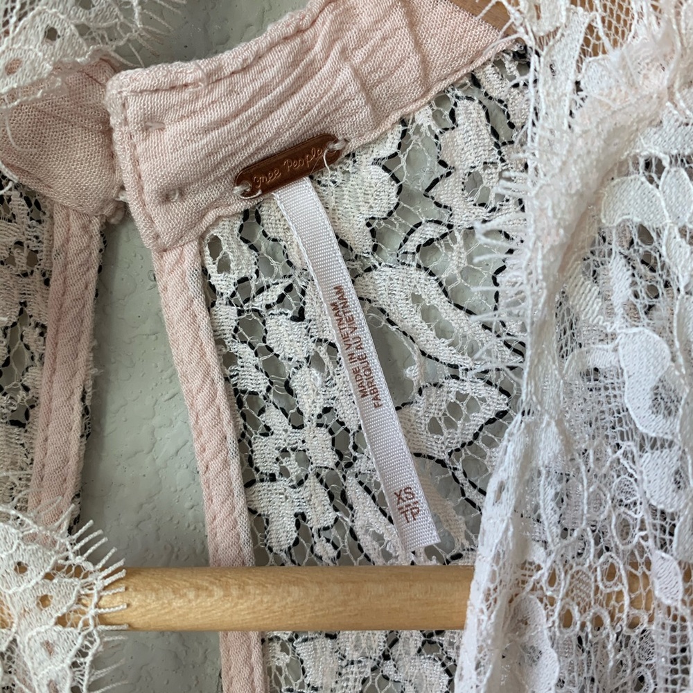 Free People | Pearl Tell Tale Lace Tunic N28 - Picture 5 of 8